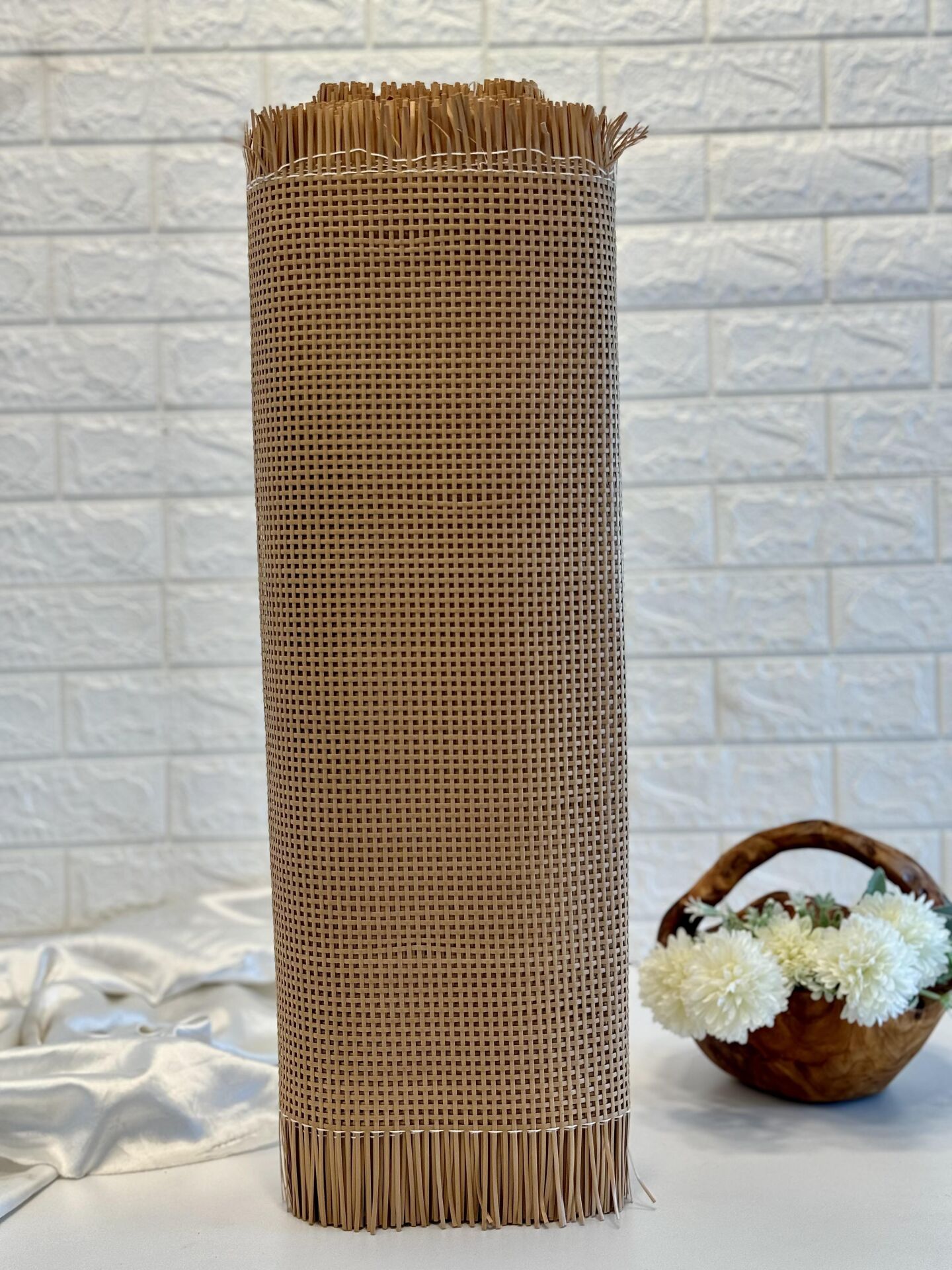 PVC Plastik Kare Delikli Koyu Kahve Dekoratif Hasır Hazeran 90CM